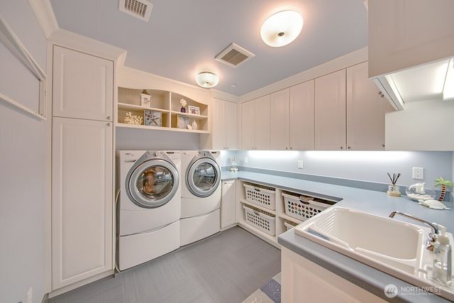 11211 Wachusett Road, Woodway, WA 98020