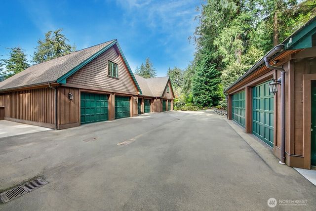 11211 Wachusett Road, Woodway, WA 98020