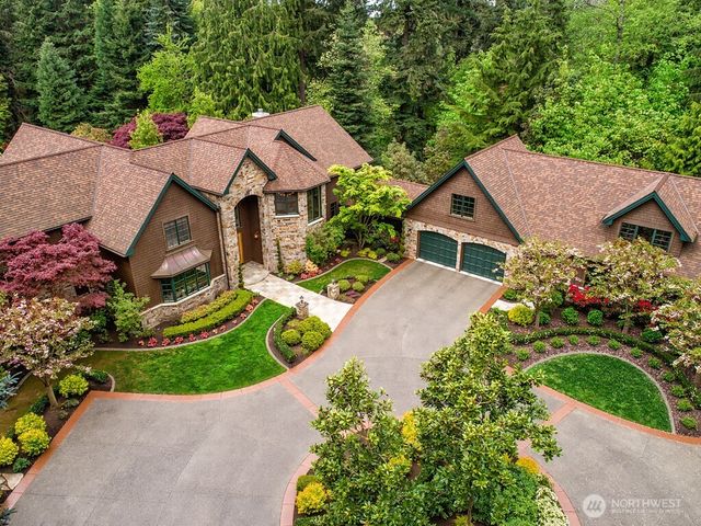 11211 Wachusett Road, Woodway, WA 98020