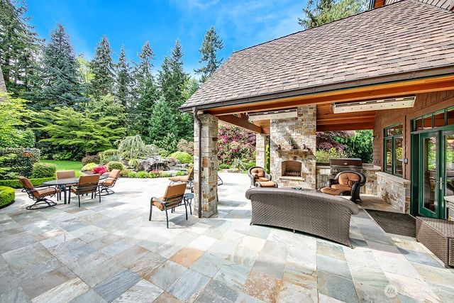 11211 Wachusett Road, Woodway, WA 98020
