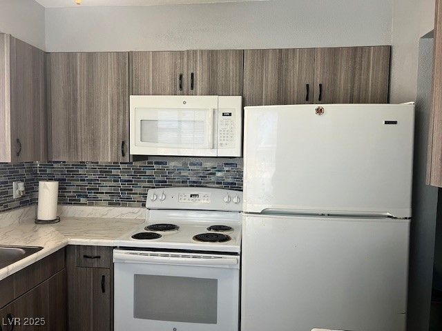 1643 E Street, Las Vegas, NV 89106