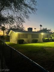 1643 E Street, Las Vegas, NV 89106