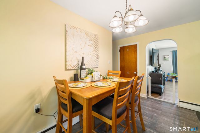 18 Shelton Street, Seymour, CT 06483