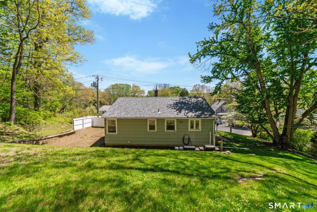 18 Shelton Street, Seymour, CT 06483