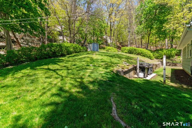 18 Shelton Street, Seymour, CT 06483
