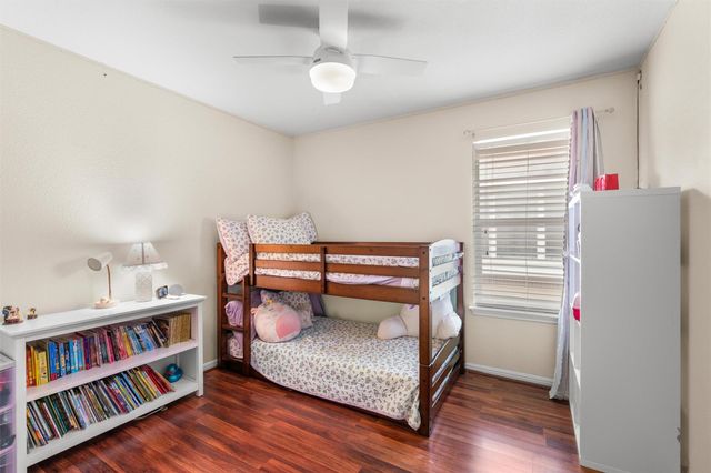 3923 Bonnie LN, Round Rock, TX 78665