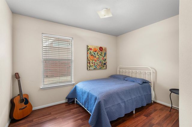 3923 Bonnie LN, Round Rock, TX 78665