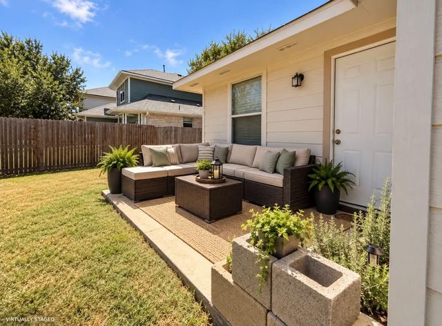 3923 Bonnie LN, Round Rock, TX 78665