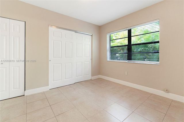 214 Salamanca Avenue 3, Coral Gables, FL 33134