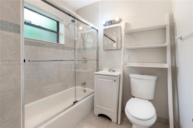 214 Salamanca Avenue 3, Coral Gables, FL 33134