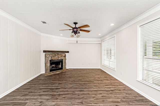 1555 Potwin Dr, Baton Rouge, LA 70810