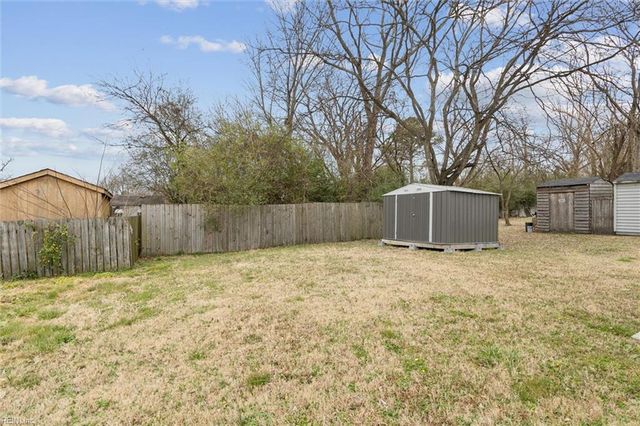 429 Spruce ST, Suffolk, VA 23434