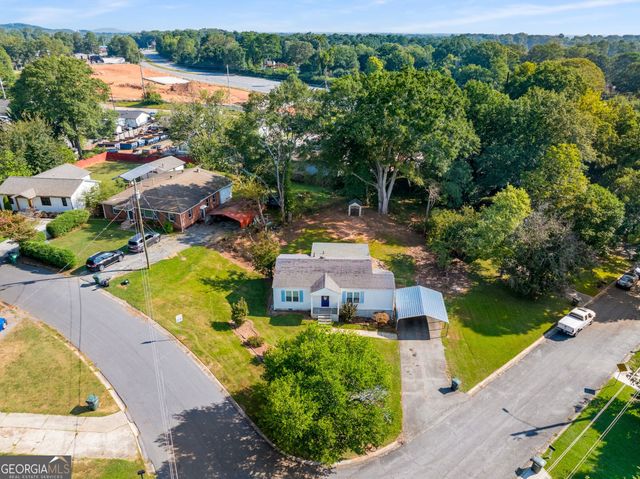 1801 CRESTRIDGE Drive SE, Marietta, GA 30067