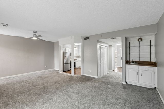 4236 Cuesta Drive, Irving, TX 75038
