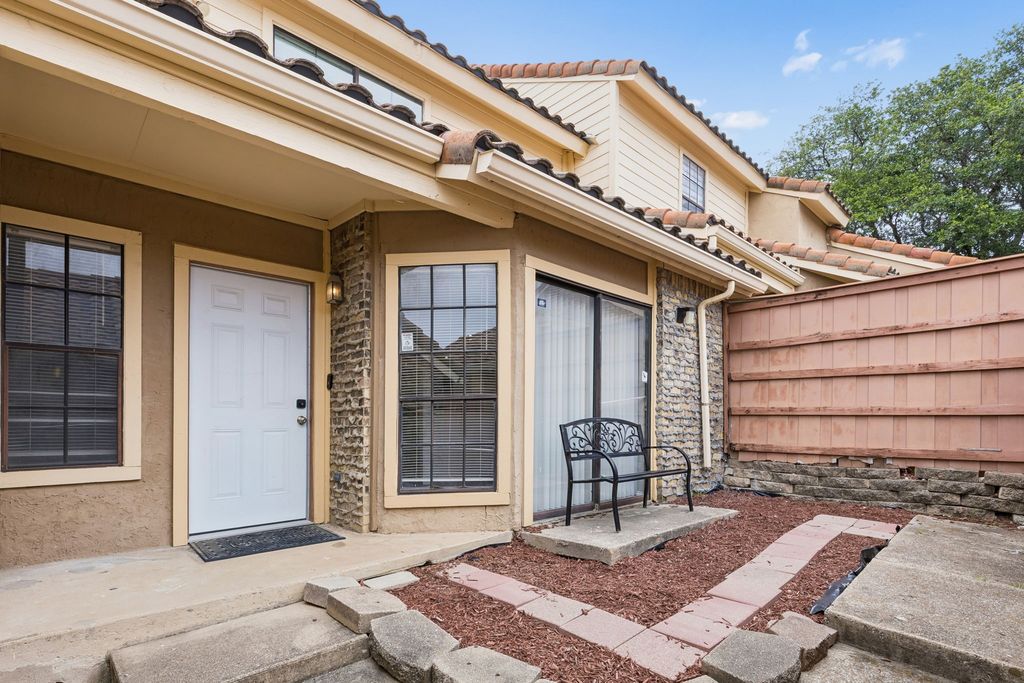 4236 Cuesta Drive, Irving, TX 75038