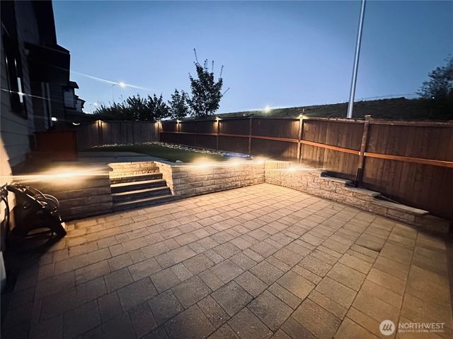 25026 123rd Place SE, Kent, WA 98030