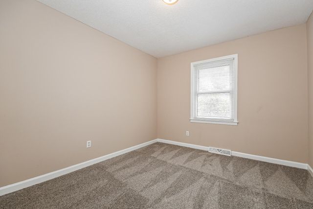 8397 Glenford Road, North Charleston, SC 29406