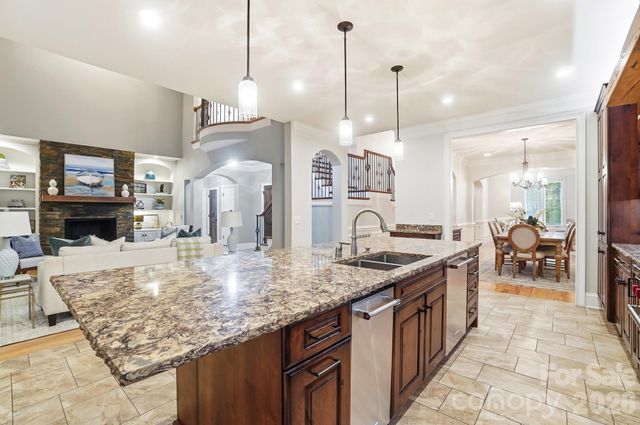221 Whiterock Drive, Mount Holly, NC 28120