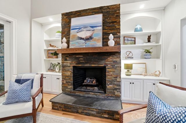 221 Whiterock Drive, Mount Holly, NC 28120