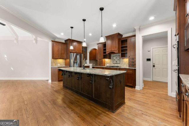 7405 Lazy Hammock Way, Flowery Branch, GA 30542