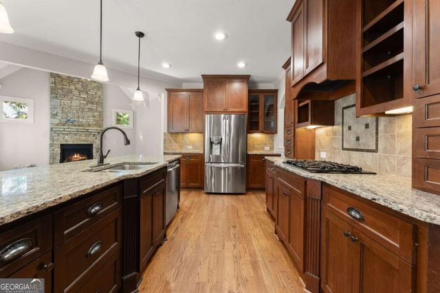 7405 Lazy Hammock Way, Flowery Branch, GA 30542