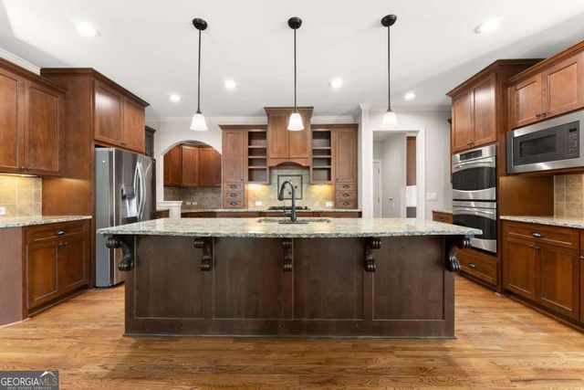 7405 Lazy Hammock Way, Flowery Branch, GA 30542