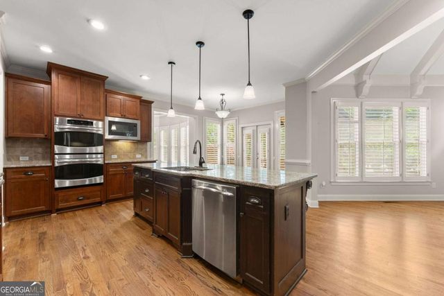 7405 Lazy Hammock Way, Flowery Branch, GA 30542