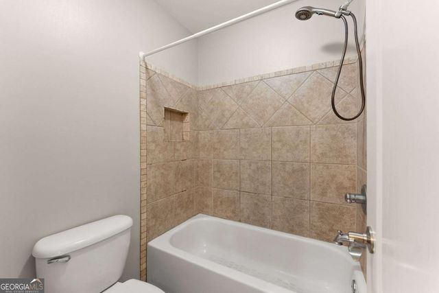 7405 Lazy Hammock Way, Flowery Branch, GA 30542