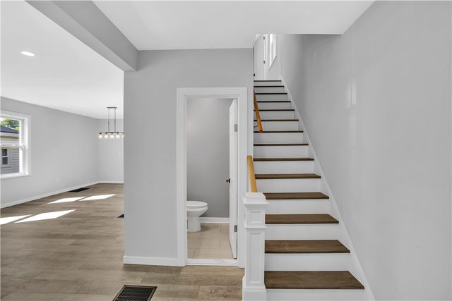 4423 Lucerne Ave, Ross Twp, PA 15214