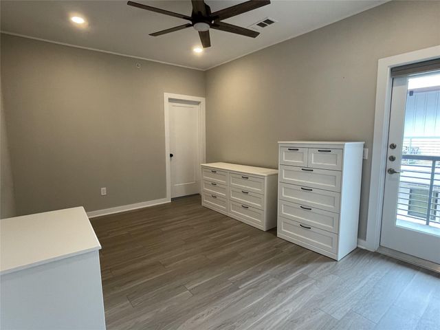 5924 S Congress Ave 152S, Austin, TX 78745