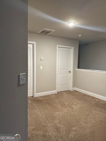 67 Strickland Loop, Forsyth, GA 31029