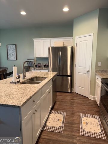 67 Strickland Loop, Forsyth, GA 31029