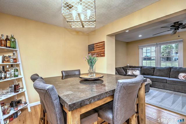 34 Cornerstone Drive AKA 11 Summit Commons, Derby, CT 06418