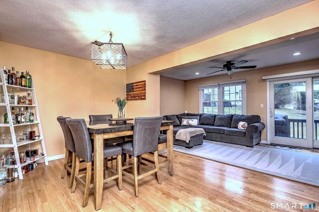 34 Cornerstone Drive AKA 11 Summit Commons, Derby, CT 06418