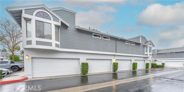 305 Huntington, Irvine, CA 92620