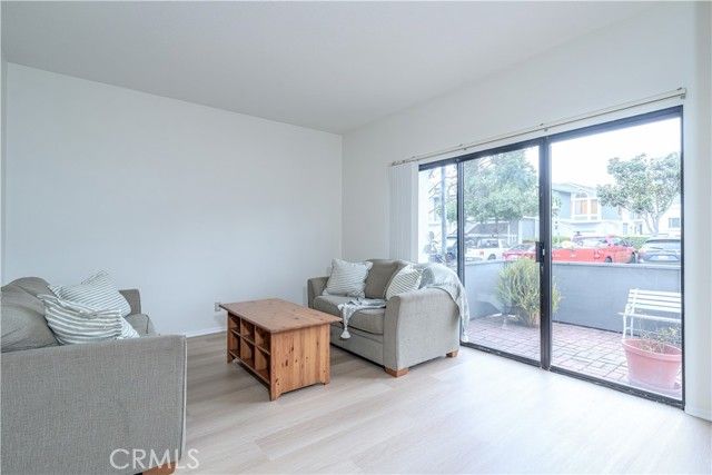 305 Huntington, Irvine, CA 92620