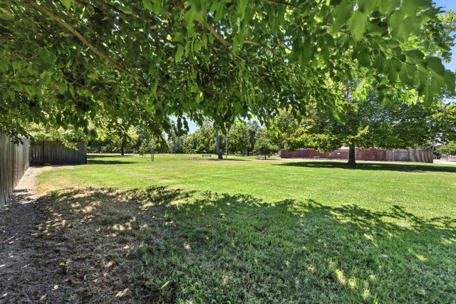 4601 Foster Way, Carmichael, CA 95608
