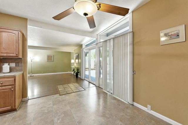 4601 Foster Way, Carmichael, CA 95608