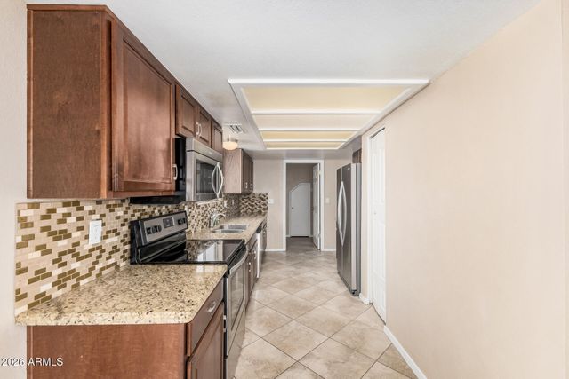 19234 N 6TH Street, Phoenix, AZ 85024