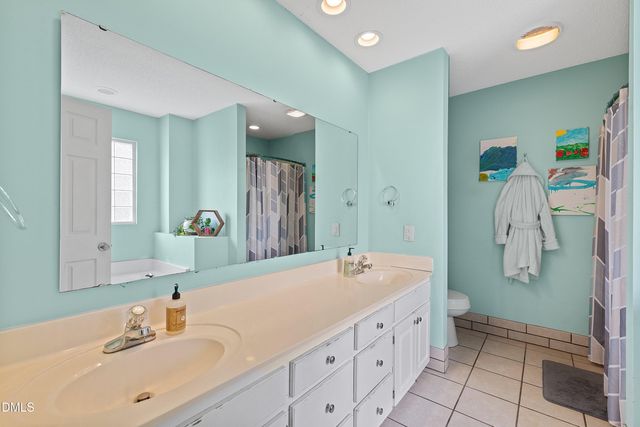 724 Iris Bryant Road, Dunn, NC 28334