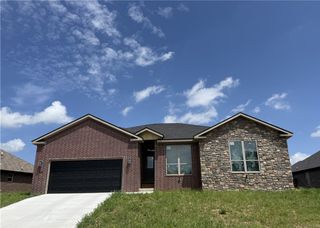 1013 Glass Street, Cave Springs, AR 72718