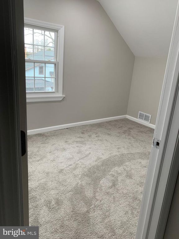 42 SMITH TER S, Clementon, NJ 08021
