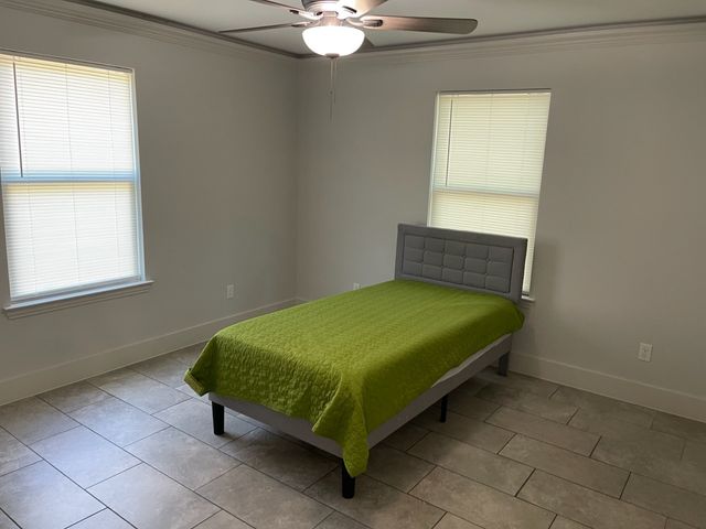 138 Erie Street, Mabank, TX 75156