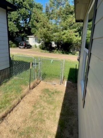 138 Erie Street, Mabank, TX 75156