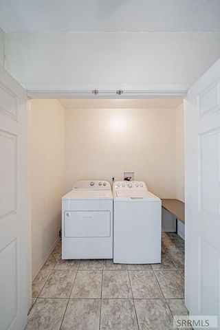 1116 E 1200 N, Shelley, ID 83274