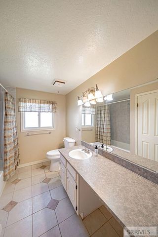 1116 E 1200 N, Shelley, ID 83274