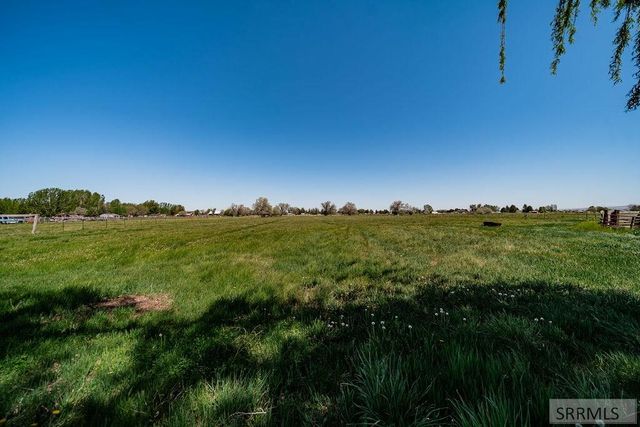 1116 E 1200 N, Shelley, ID 83274