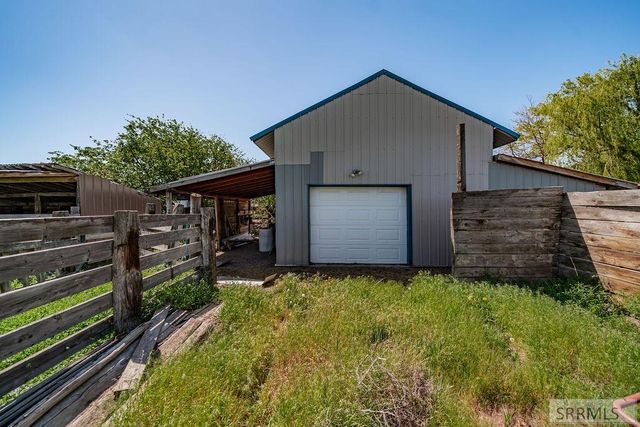1116 E 1200 N, Shelley, ID 83274