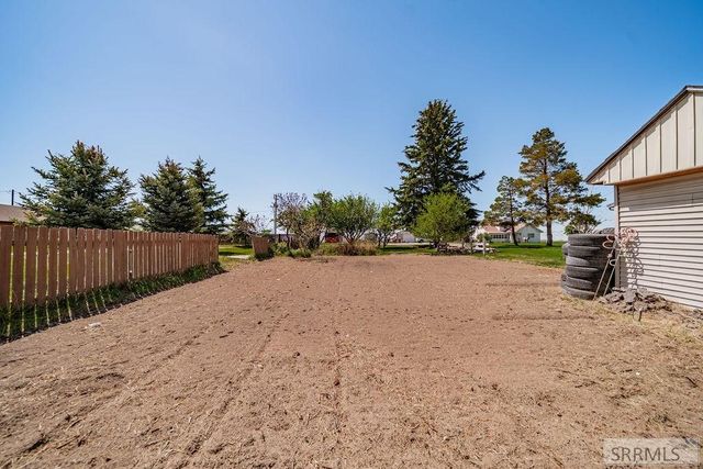 1116 E 1200 N, Shelley, ID 83274