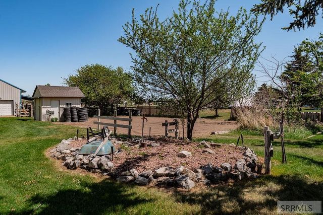 1116 E 1200 N, Shelley, ID 83274